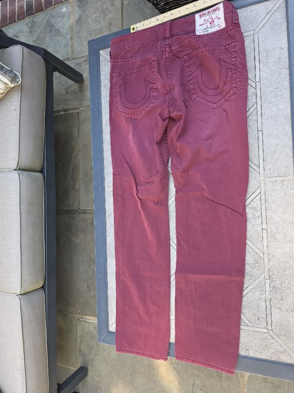 🔥 True Religion Section Slim Jeans – Burgundy / Maroon 🔥32